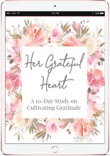 Load image into Gallery viewer, Her Grateful Heart: A 10-Day Bible Study on Gratitude