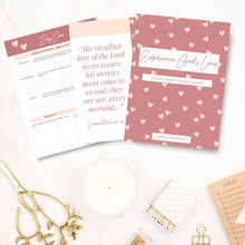 Load image into Gallery viewer, Experience God's Love: A 30 Day Journey Through Scripture